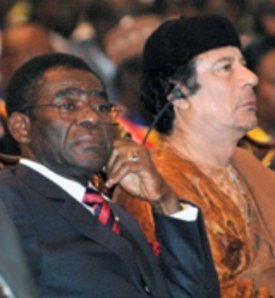 Equatoguinean President Obiang and Libyan leader Ghaddafi at an EU-African summit